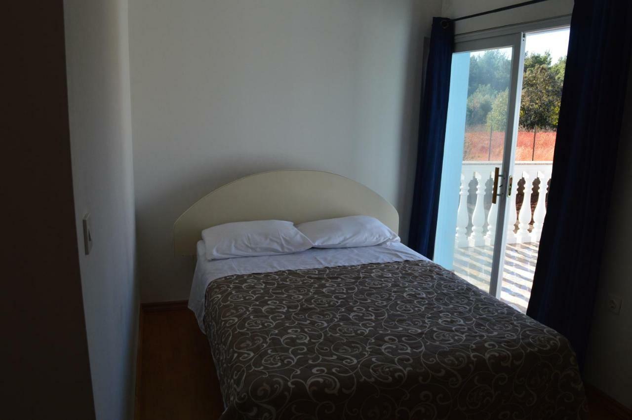 Apartments Charlie Đảo Krk Ngoại thất bức ảnh