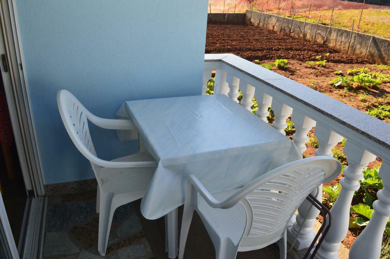 Apartments Charlie Đảo Krk Ngoại thất bức ảnh
