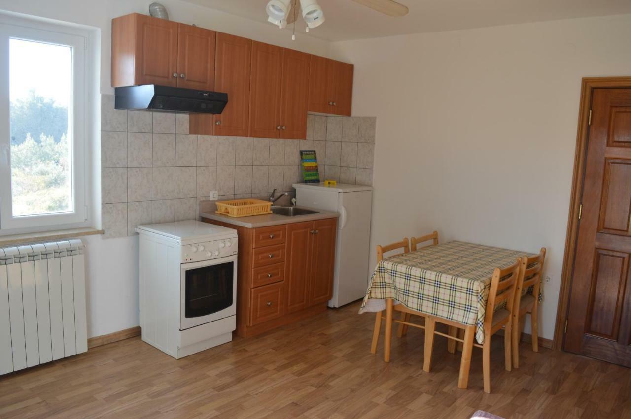 Apartments Charlie Đảo Krk Ngoại thất bức ảnh